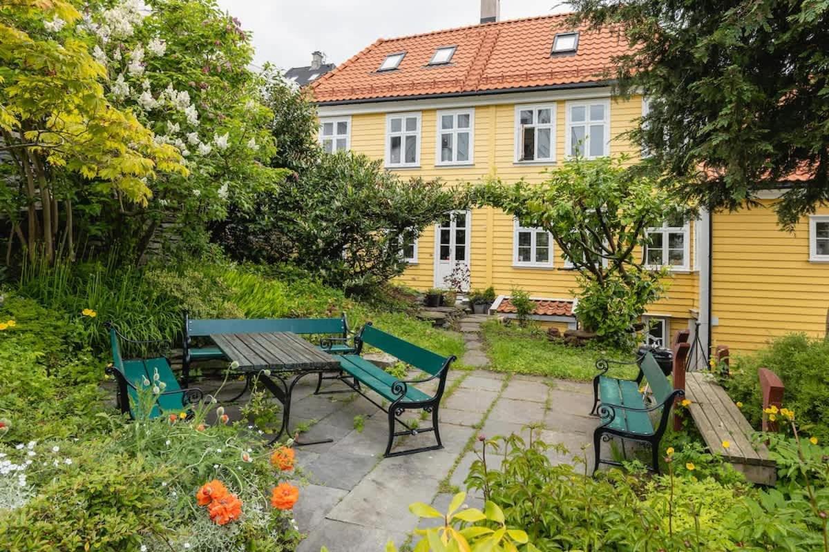 Dinbnb Homes I Idyllically Located 4-bedroom Holiday home *