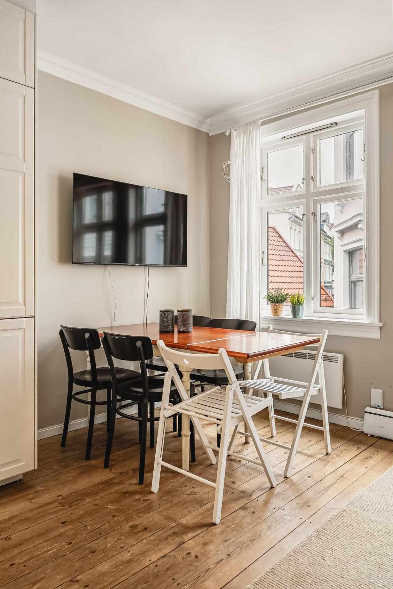 Ferienhaus Dinbnb Homes I Idyllically Located 4-bedroom *
