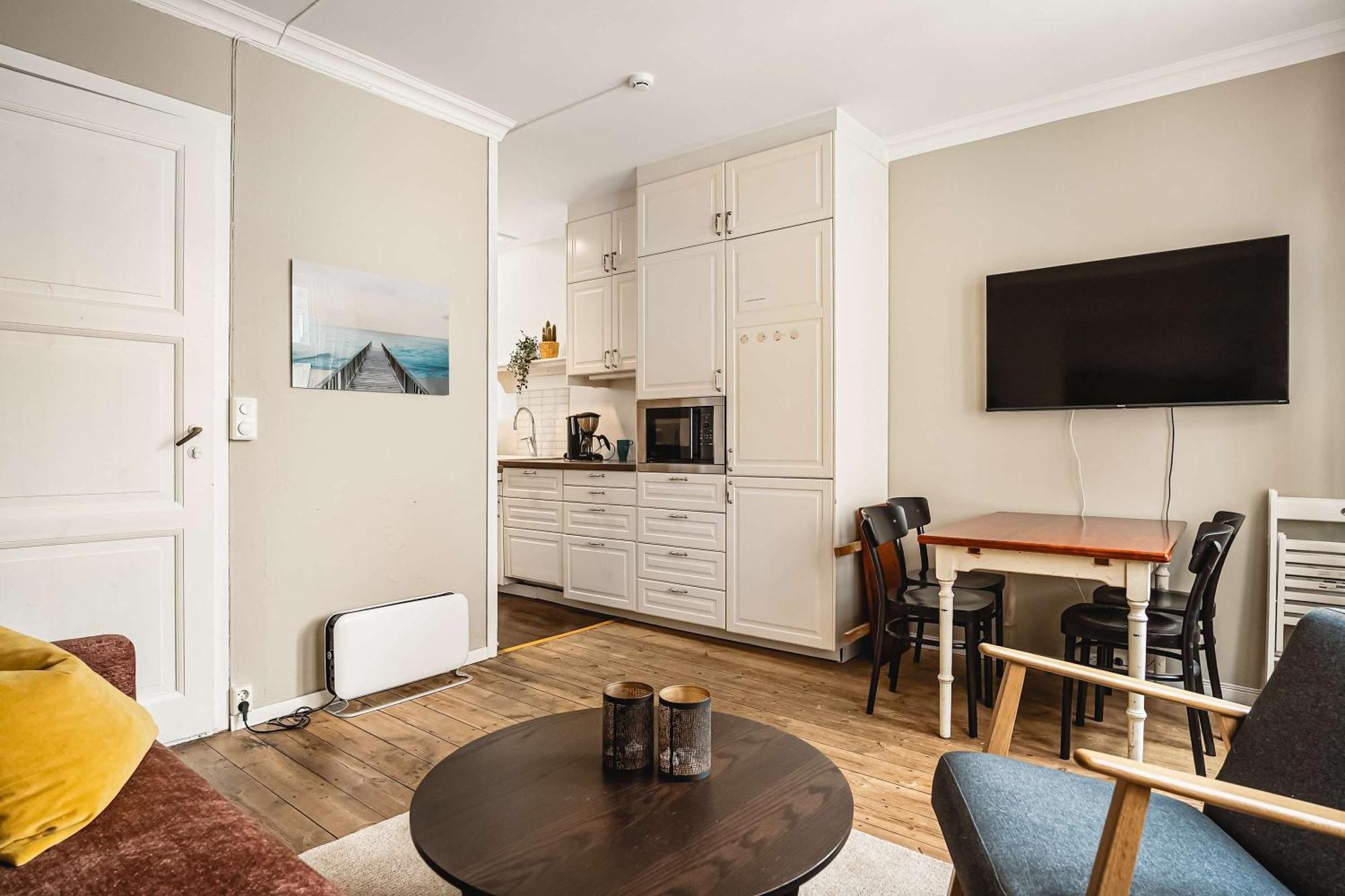Dinbnb Homes I Idyllically Located 4-bedroom *